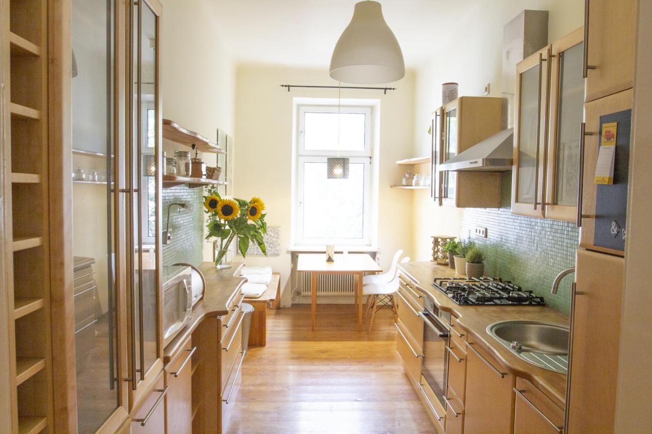 Sunny Apartment Near Belvedere Castle Viena Exterior foto